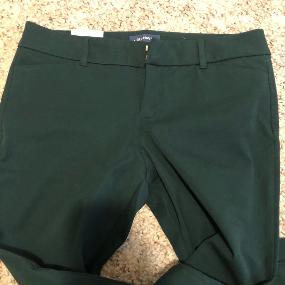 NWT Old Navy Pixie Pant